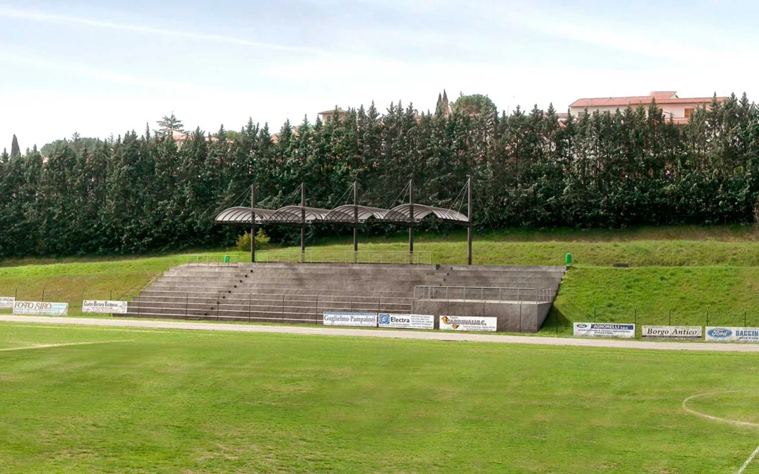 Completamento di un impianto sportivo | Pubblico